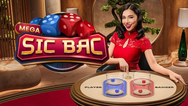 Dealer membuka wadah dadu untuk mengungkapkan hasil setiap putaran Dealer profesional toto.macau melepas tutup wadah dadu untuk mengungkapkan hasil